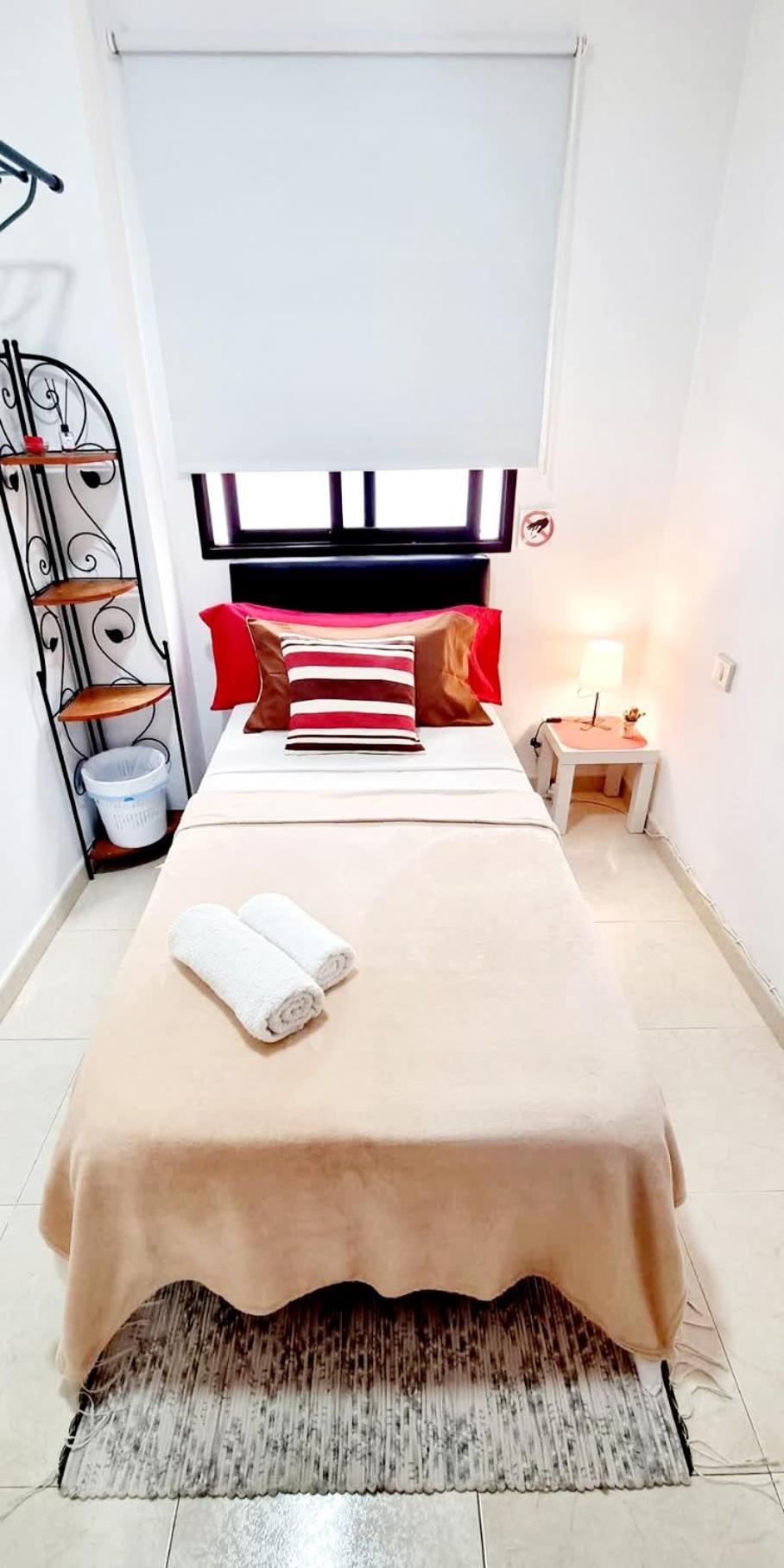 Almar We Go! Habitaciones Privadas En Alcala - Private Rooms - Pieces Privees - In Shared Apartment Exteriör bild