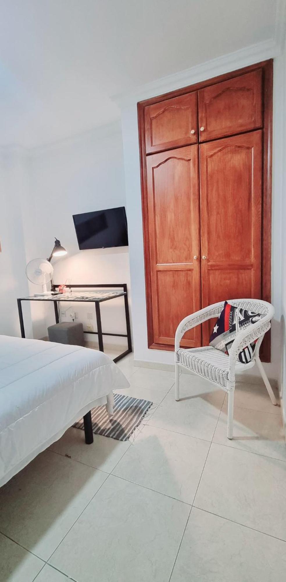 Almar We Go! Habitaciones Privadas En Alcala - Private Rooms - Pieces Privees - In Shared Apartment Exteriör bild